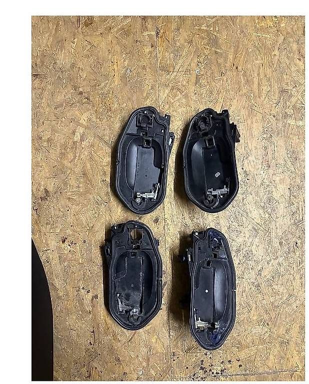 Tutti pezzi di ricambio auto: BMW E60 / E61 Komfort Zugang, Keyless, Sensor, Türgriff – Usato da Langrickenbach venduto da jimp92