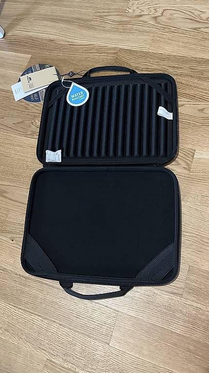 Taschen: Laptoptasche – Gebraucht aus Root von tar_6p8r 1