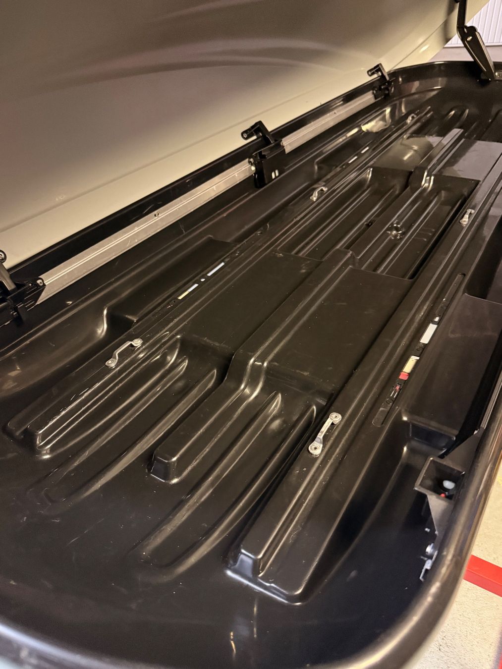 Thule Box da tetto: Dachbox Thule Motion – Usato da Buttikon SZ venduto da All4yours 4