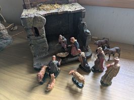 Weihnachtskrippe mit Figuren, gut erhalten, komplett!
