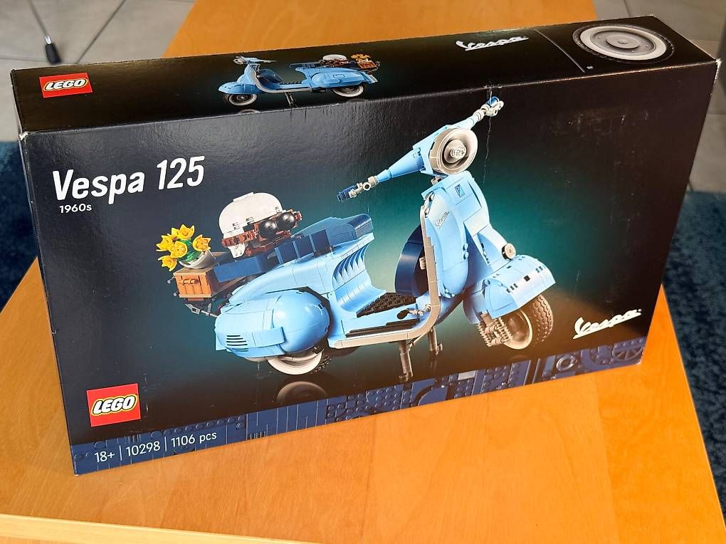 Lego Kit di costruzioni: LEGO 10298 Vespa 125 – Nuovo e nell'imballaggio originale da Ettingen venduto da yetimage