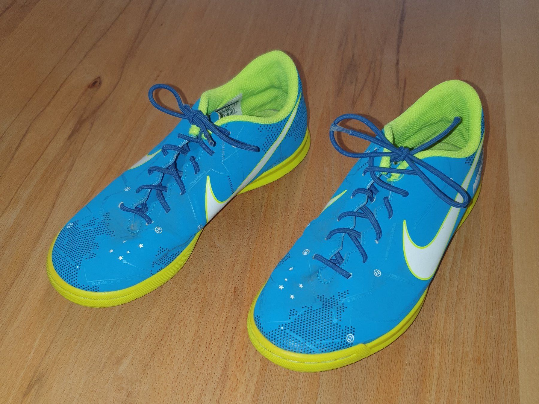 Nike Scarpe per ragazzi: Fussballschuhe v. Nike, Gr. 37.5 – Usato da Bilten venduto da pelanov
