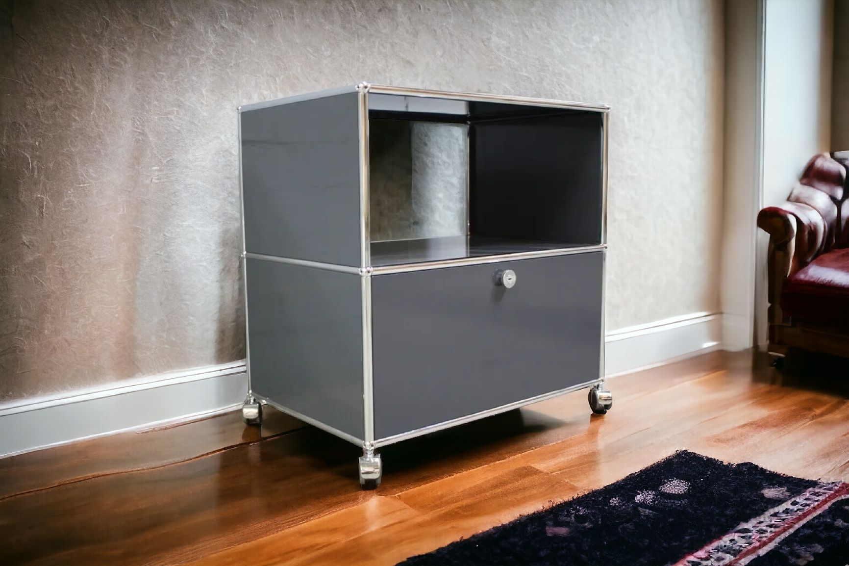 USM Scaffali: USM Rollregal Anthrazit (Preis VB) – Usato da Zürich venduto da LUXUS2020