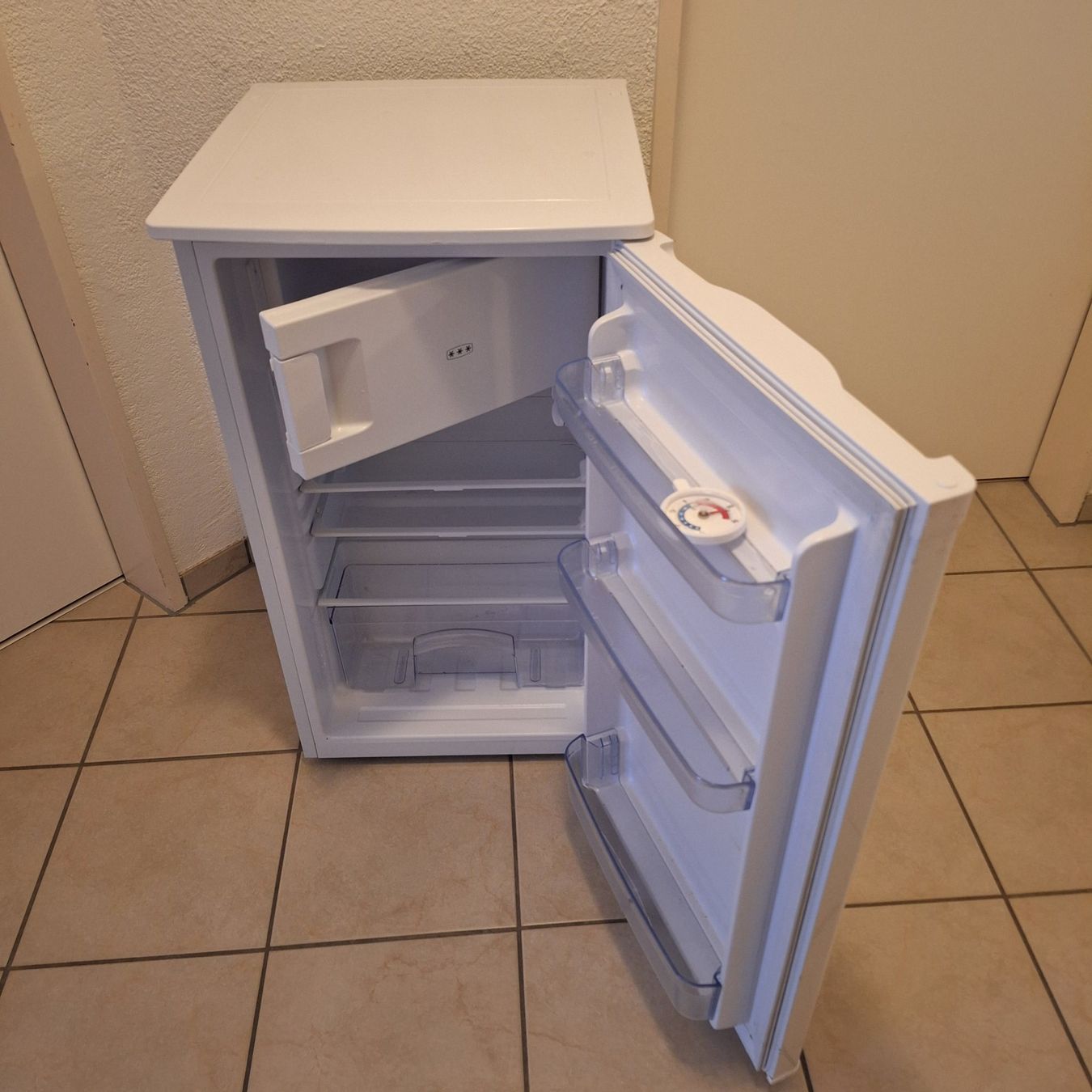 Kühlschrank: Kühlschrank 85x48x48 cm – Gebraucht aus Bülach von blackhawk21 1