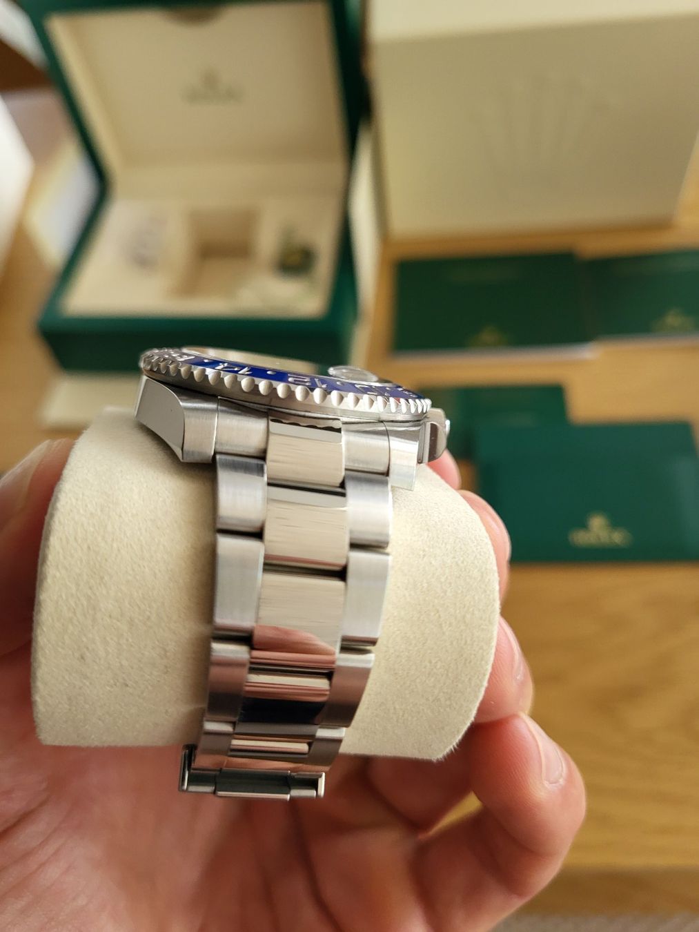 Rolex Orologi: Rolex GMT-Master II 126710BLNR Batman / Full Set / Bucherer – Usato da Dübendorf venduto da fgw85 2