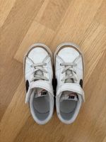 Kinder Nike Sneakers Gr 26
