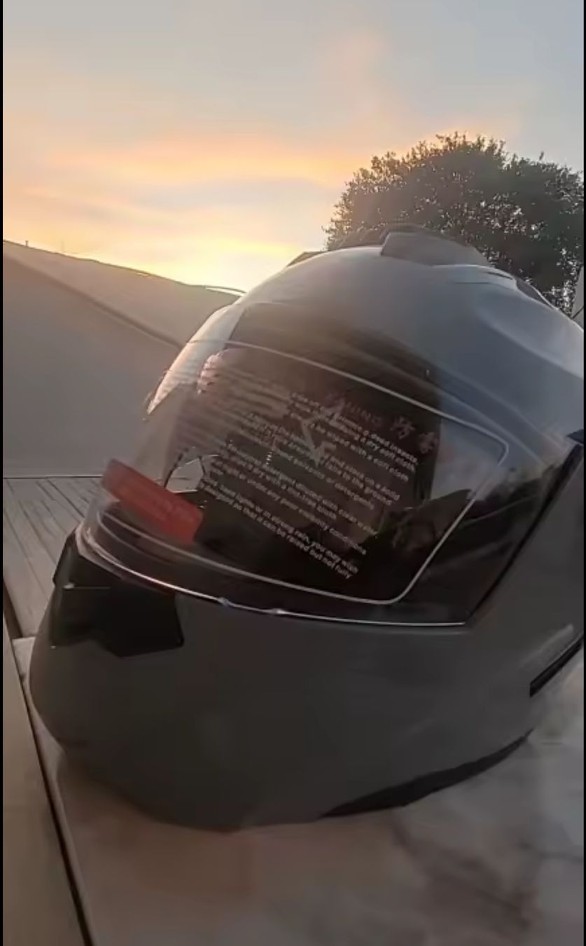 Caschi & visiere: Motorrad Klapphelm BLD Doppelvisier Helm Grau Silber Maximal – Nuovo e nell'imballaggio originale da Suhr venduto da ChronixChronometer 1