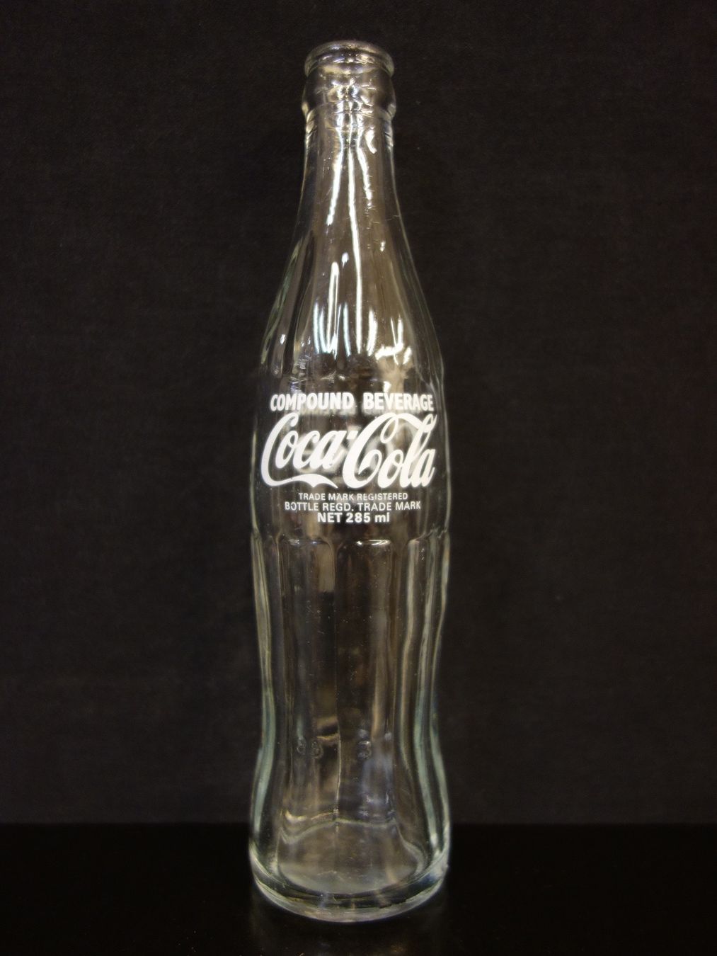 Coca-Cola Bottiglie: 1 kleine alte Flasche COCA-COLA COKE COMPOUND BEVERAGE – Usato da Kerzers venduto da Flaschenposten 2