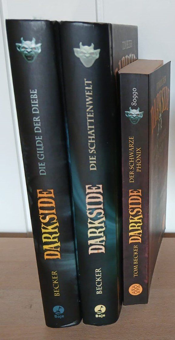 Libri: Darkside 1-3 – Usato da Hindelbank venduto da Fluffi3