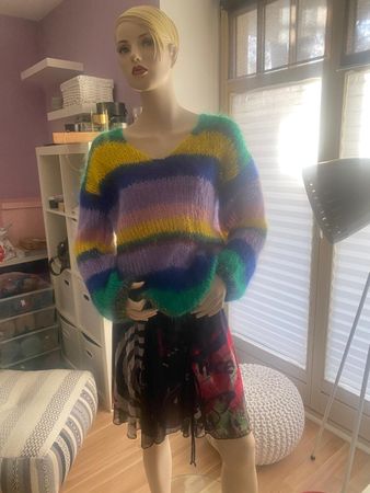 Rainbow long Mohair Pulli V-Ausschnitt vorn oder hinten neu