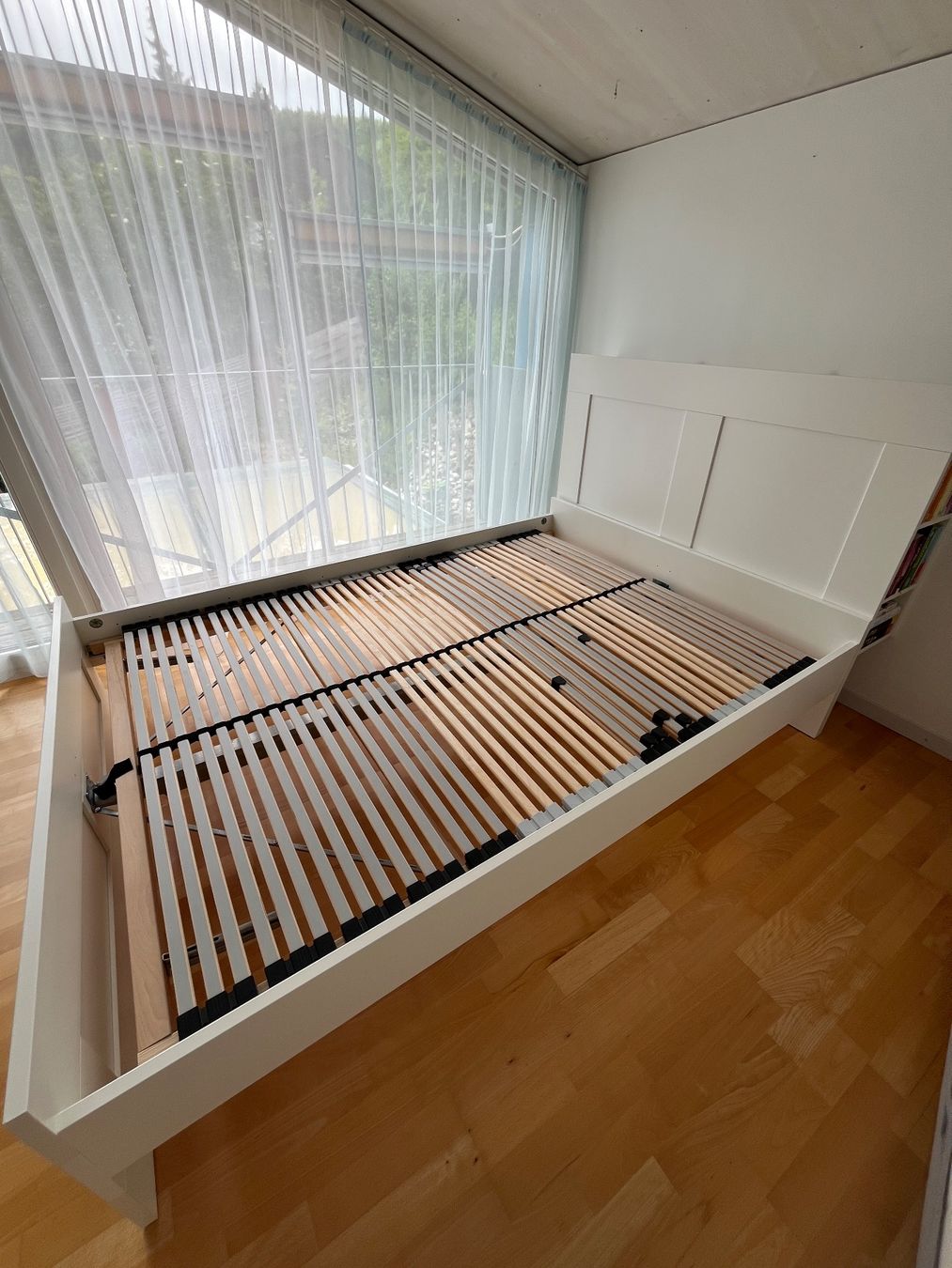 Ikea Letti: Bettgestell mit Kopfteil 140x200 – Usato da Merishausen venduto da Stitanic
