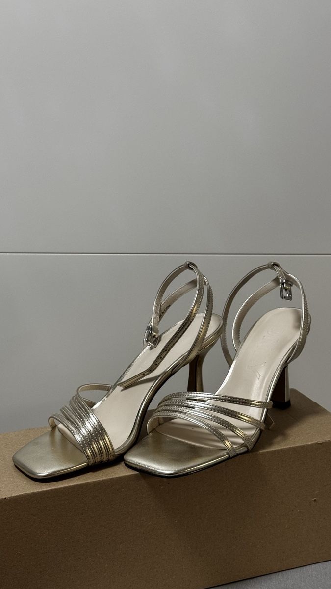 Only Scarpe da donna: High Heel – Nuovo (secondo la descrizione) da Ballwil venduto da lar_czz7 1