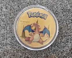 Médaille Pokémon Charizard Dorée à collectionner 