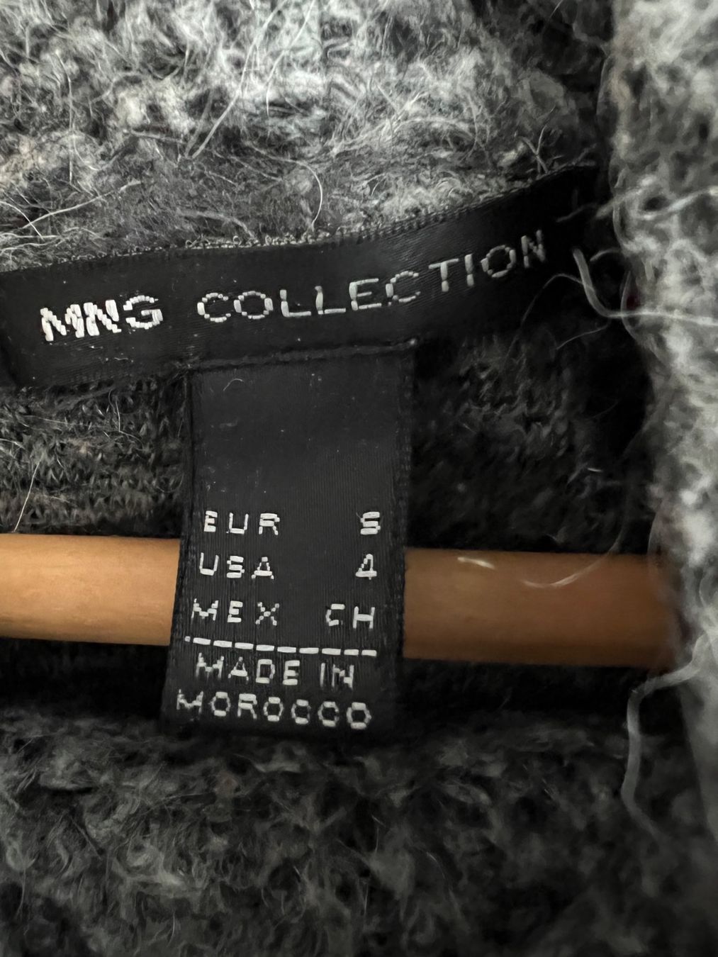 Mango Pulls & Sweat-shirts: Mango pullover S – D'occasion à Losone par Misssslucie 2