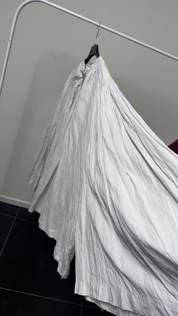 Lots de vêtements: Vintage – Neuf (Voir description) à Olten par Saayis