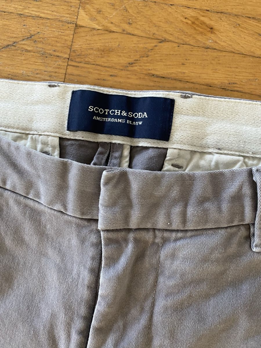 Pantaloni: Scotch & Soda Chinos Stuart W33 L32 – Usato da Stäfa venduto da Clandestino04 1