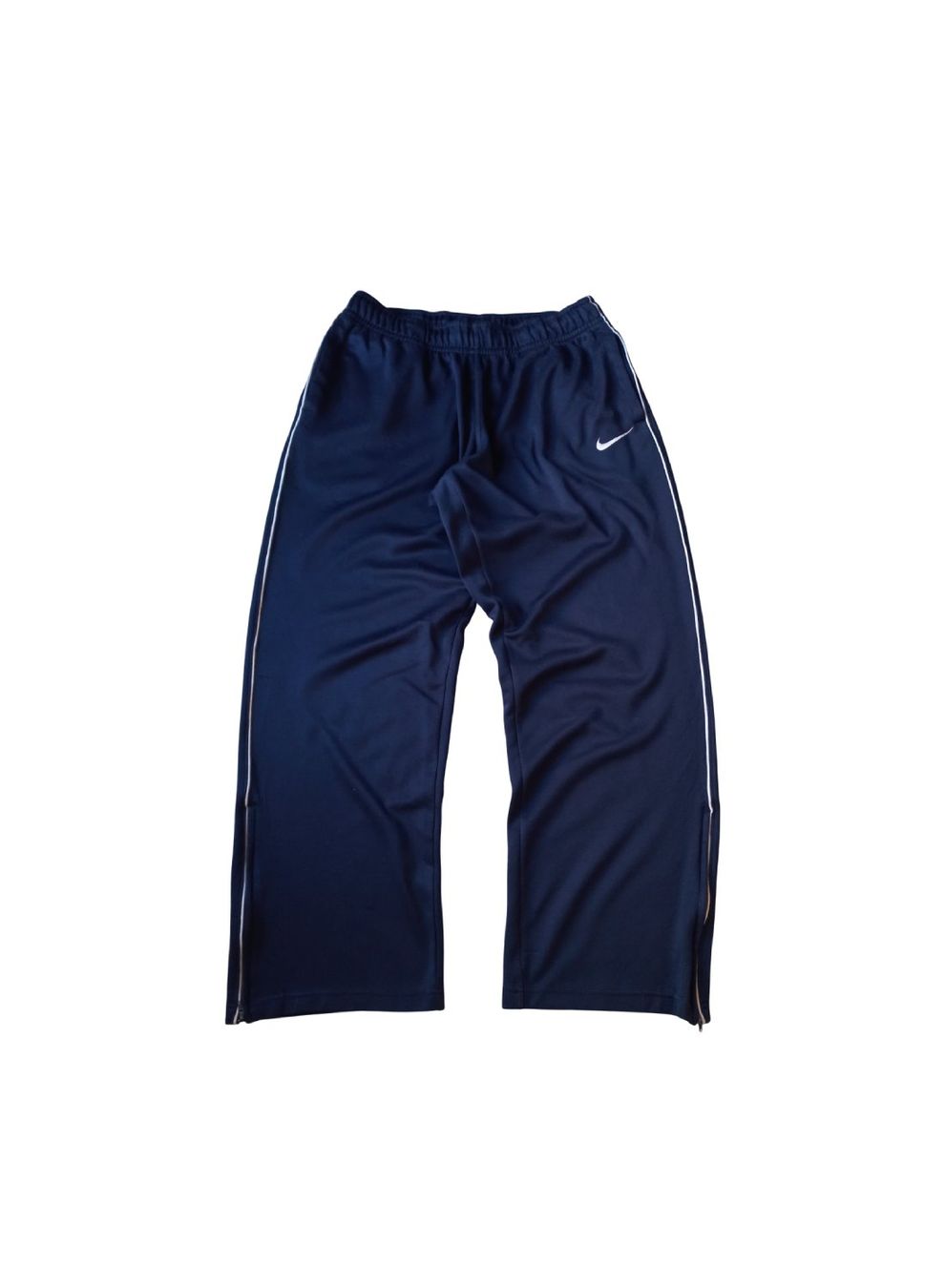 Nike Pantalons: Vintage Nike Jogging (L) – D'occasion à Chamoson par Sapoloshop