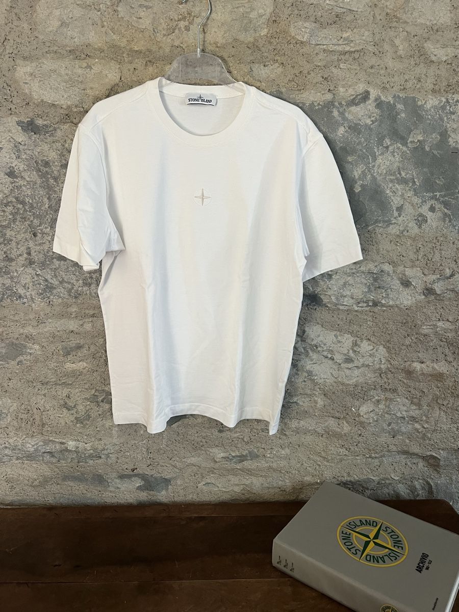 Stone Island T-Shirts: Stone Island – Neu (gemäss Beschreibung) aus Zürich von Realvintagesale