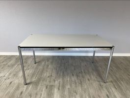 USM Tisch 150x75cm.LIEFERUNG GRATIS