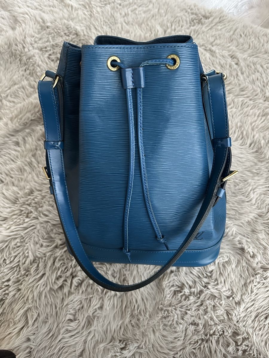 Louis Vuitton Borse da donna: Louis Vuitton Gran Noe bleu/ blau – Usato da Fällanden venduto da Fernsehturm 1