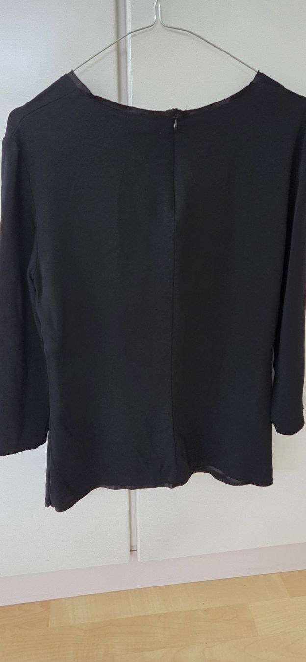 Dolce & Gabbana Camicette: D&G Bluse schwarz Gr.38 – Usato da Hellbühl venduto da Oki_doki 3