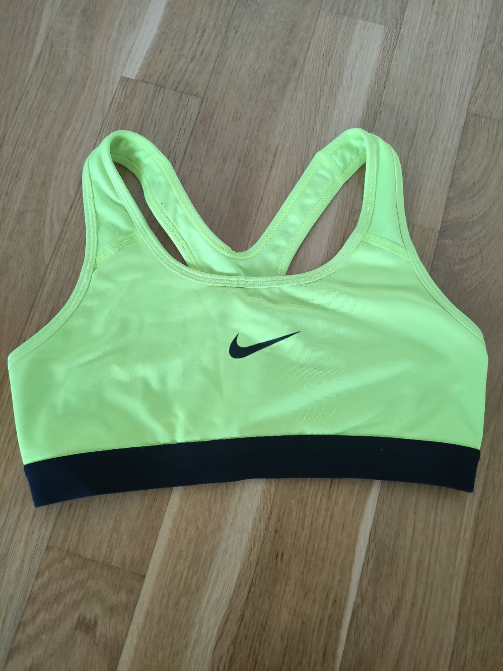 Nike Top: Nike dry fit Sport BH – Usato da Liestal venduto da Maski11