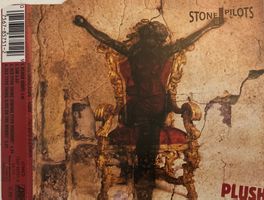 STONE TEMPLE PILOTS - PLUSH