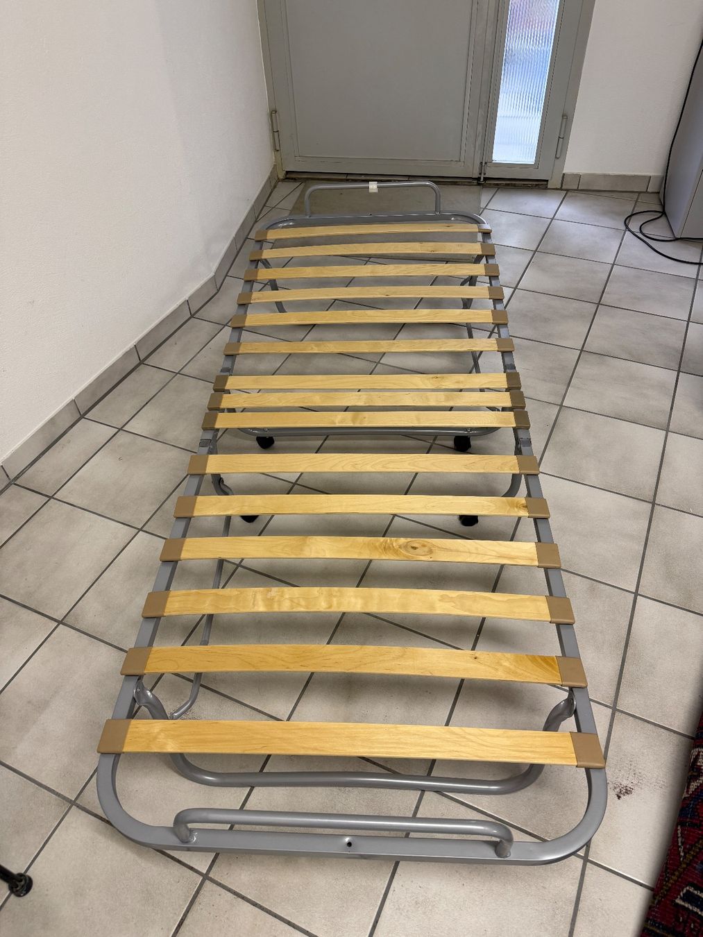 Letti: Klappbett 204cm x 80cm – Usato da Schindellegi venduto da Haru5 2