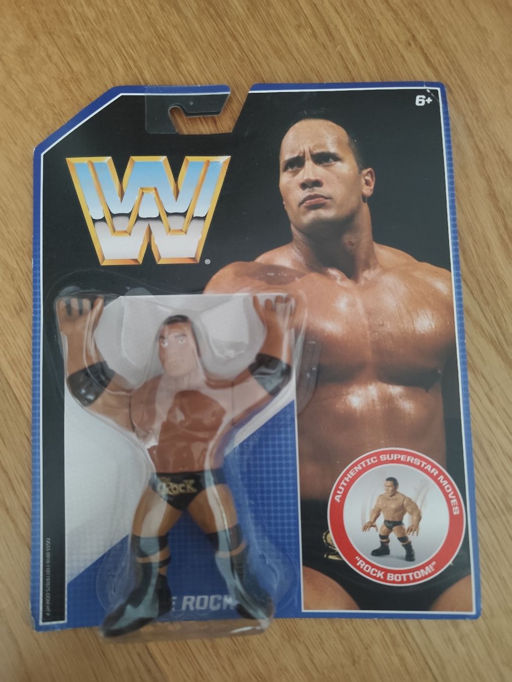 WWE Statuette: Wwe Sammelfigur The Rock – Nuovo e nell'imballaggio originale da Einigen venduto da KienYpsilon
