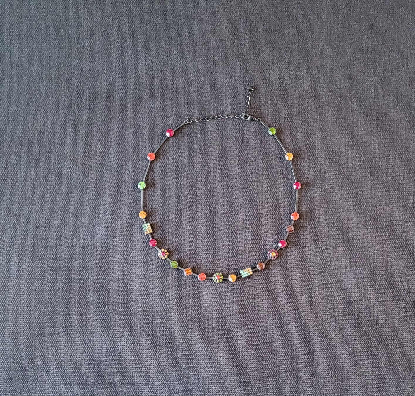 Catenine: Collier mit farbigen Strasssteinen – Nuovo (secondo la descrizione) da St. Gallenkappel venduto da mytimes