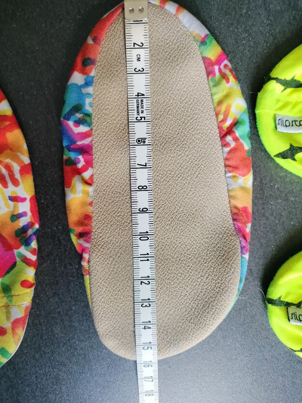 Scarpe per ragazzi: 2 x Slipstop gr 24-26 16 cm Sohlenlänge – Usato da Gordevio venduto da LadyTicino 6