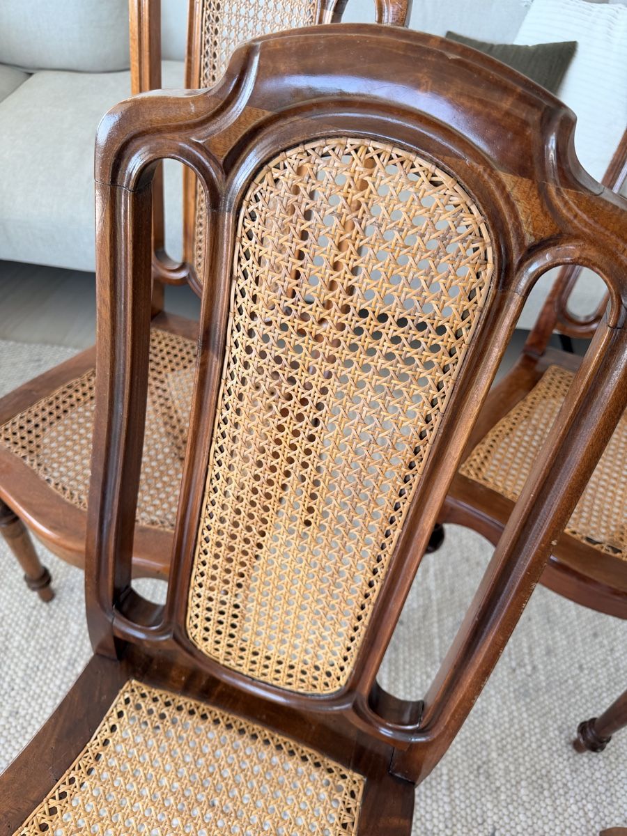Chaises: Hochwertige Holzstühle – D'occasion à Kloten par SalomeSommer 7