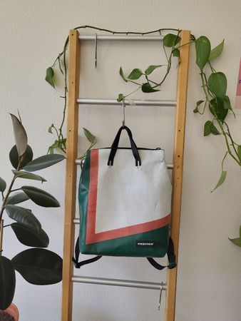 Freitag Pete F201