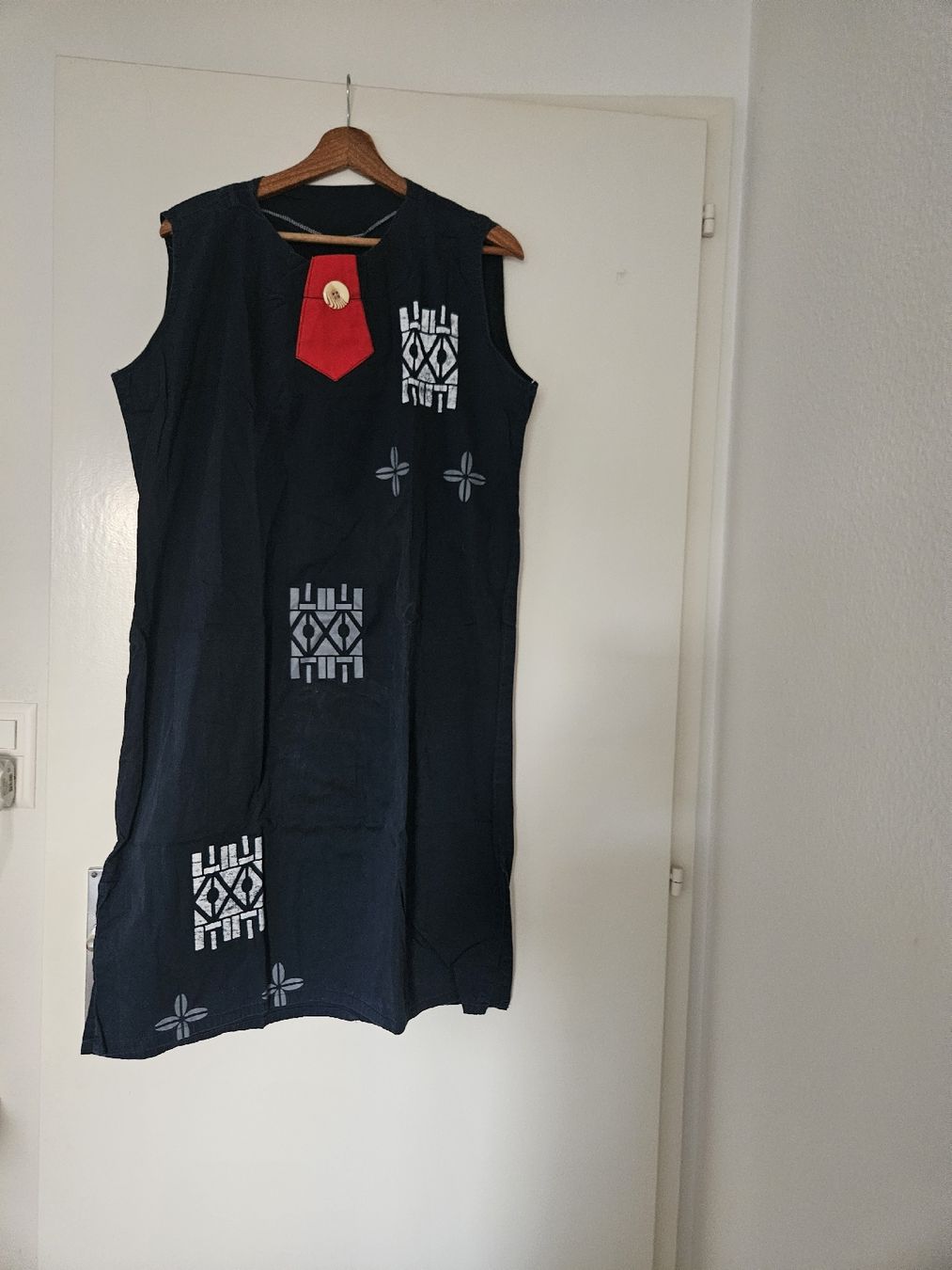 Vestiti: Robe d'été originale, taille unique - Parfaite pour la plage – Usato da Mühleberg venduto da Eliboub 1