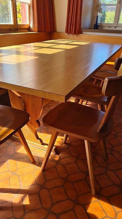 Tavoli: Esstisch  ausziehbar – Usato da Hombrechtikon venduto da Arica1 1