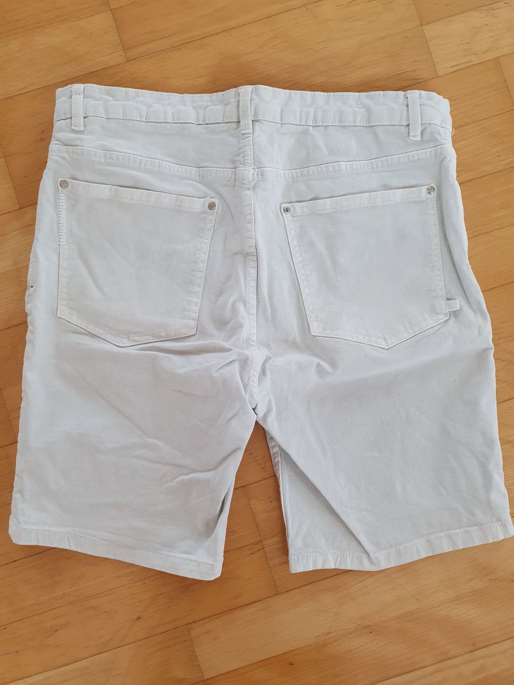Zara Pantaloni: ZARA Herren Sommer-Shorts,  Gr. 42 – Usato da Kloten venduto da Hektor44 1