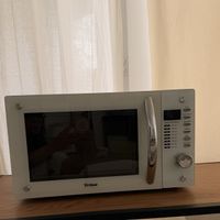 Trisa Microwave Oven - Great Condition for Autumn Kitchens (
