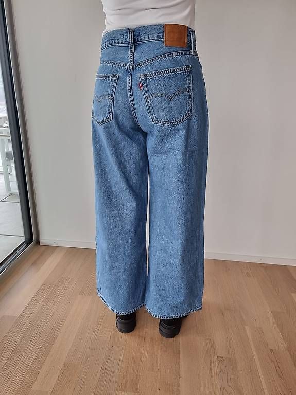 Jeans: Weite Jeans LEVI's Gr.28 – Usato da Ostermundigen venduto da d-p73