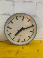 Alte Simplex Tochteruhr Induktionsuhr / ähnlich Bahnhofsuhr