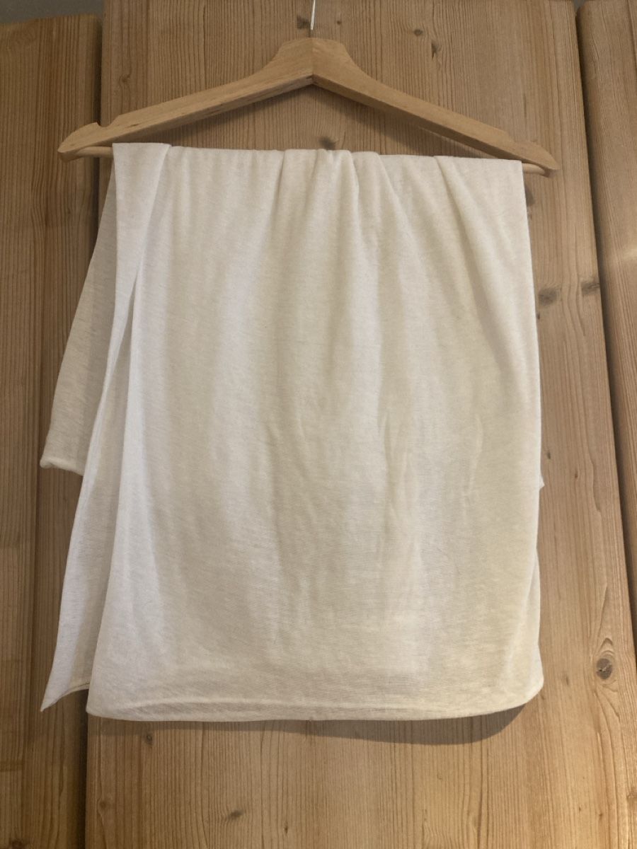 C&A Foulard & Sciarpe: Schal 🧣  – Nuovo (secondo la descrizione) da Urtenen-Schönbühl venduto da ale_b97 1