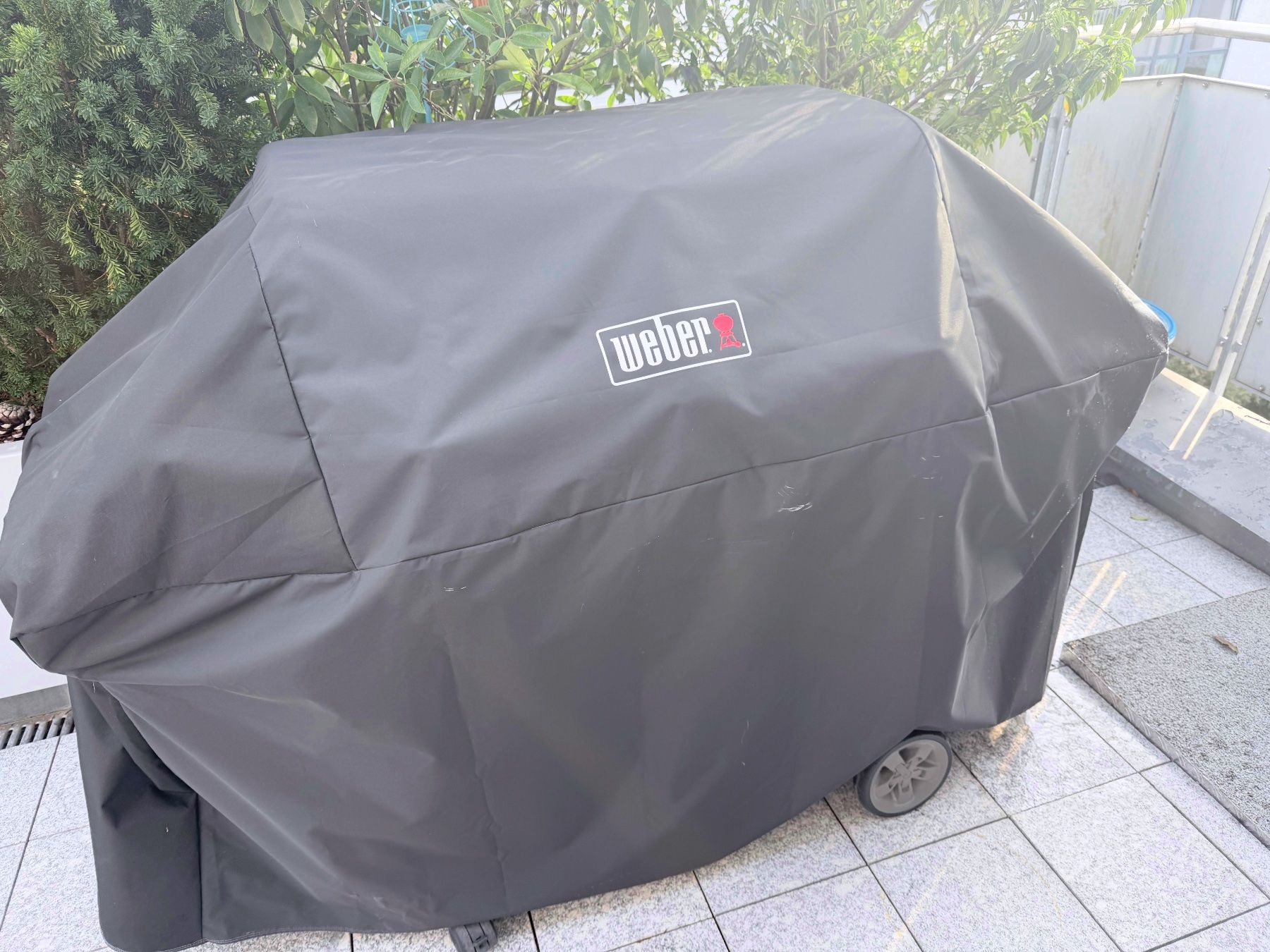 Weber Grils: Weber Grill Genesis II LX – D'occasion à Dietlikon par Switzerland13 2