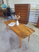 Antiker Couchtisch, Nussbaum, Vintage