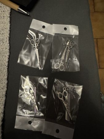 Boucles d'oreilles ciseaux & pince cheveux 