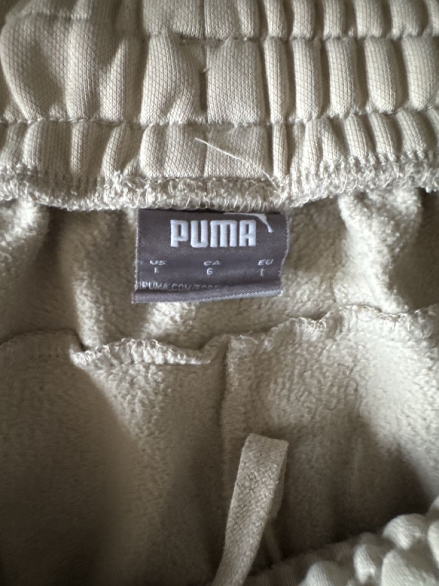 Puma Hosen: Jogginghose von Puma, Grösse L – Gebraucht aus Schlieren von nowaya 1