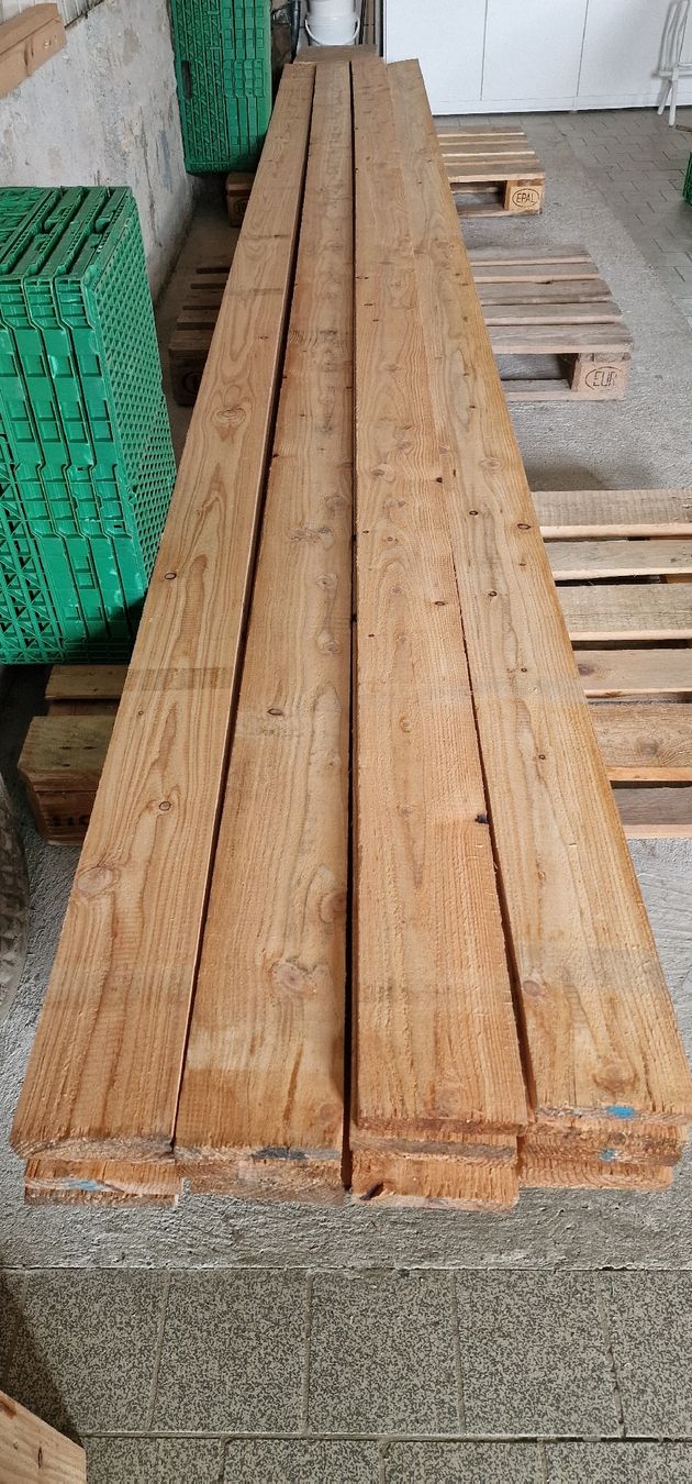 Articoli in legno: Lärchenbretter mit T-Leisten – Nuovo (secondo la descrizione) da Grasswil venduto da Hubus