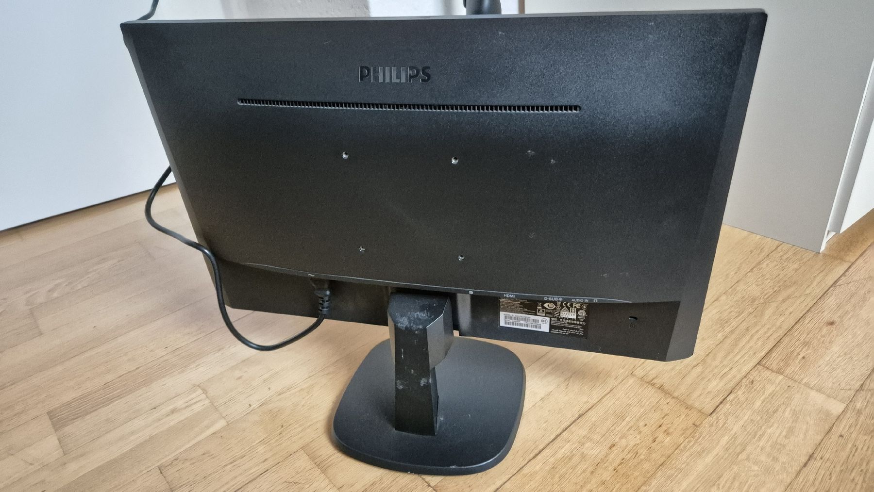 Philips Ecrans: Phillips 24zoll – Défectueux à Utzenstorf par earndt16 3