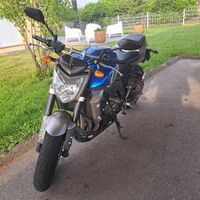 FZ1