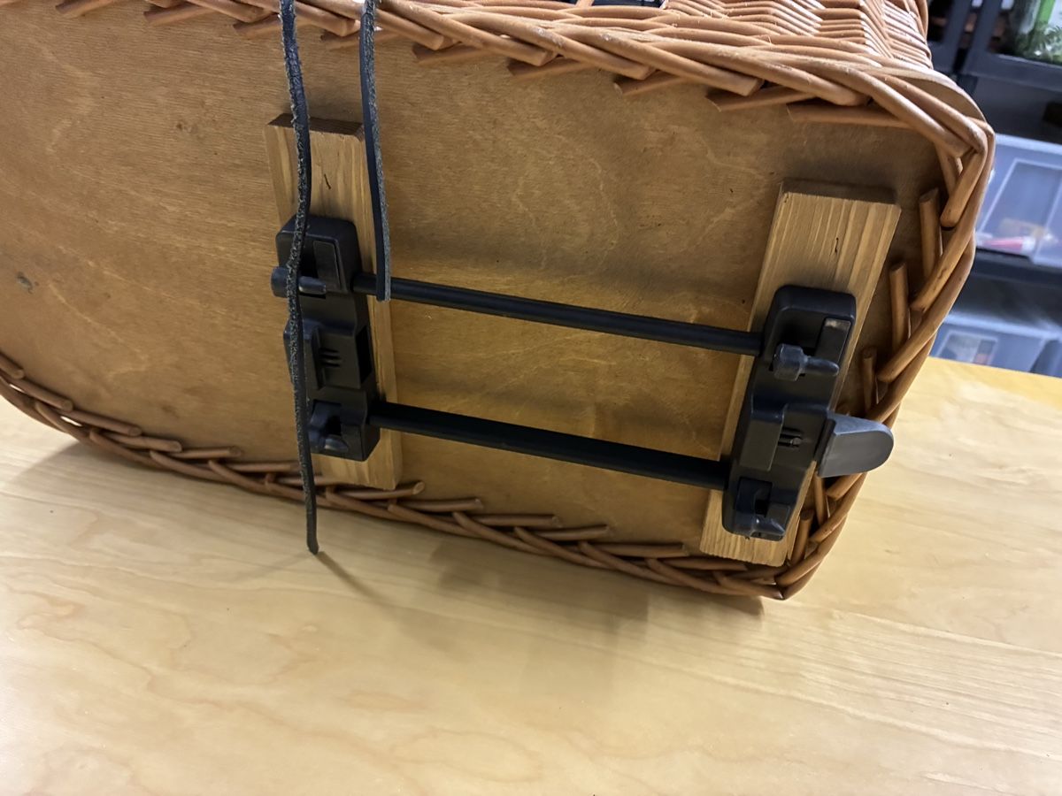Sonstiges für Haushalt & Wohnen: Basil Hundefahrradkorb mit Gitter-KlickFix Halterung  – Gebraucht aus Kreuzlingen von joeyjoey 6