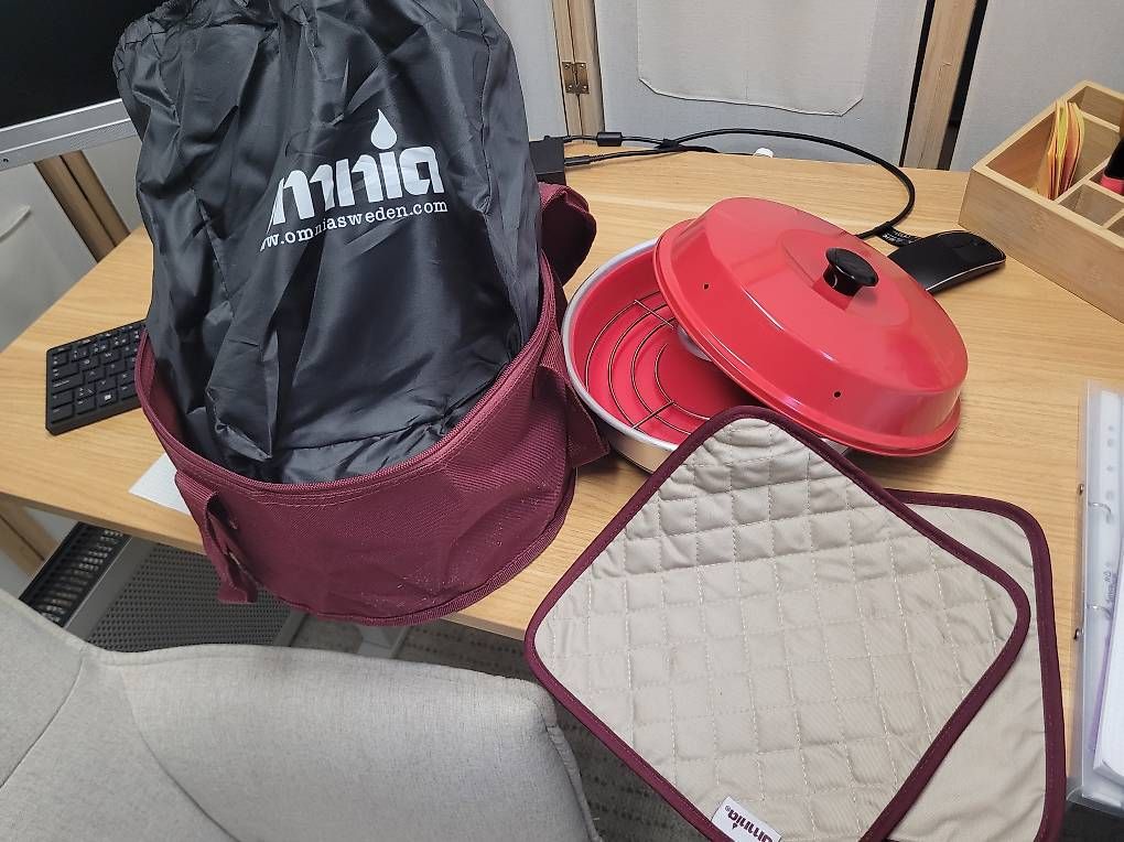 Omnia Teglie da forno: Omnia Camping Backofen – Usato da Tentlingen venduto da django.j