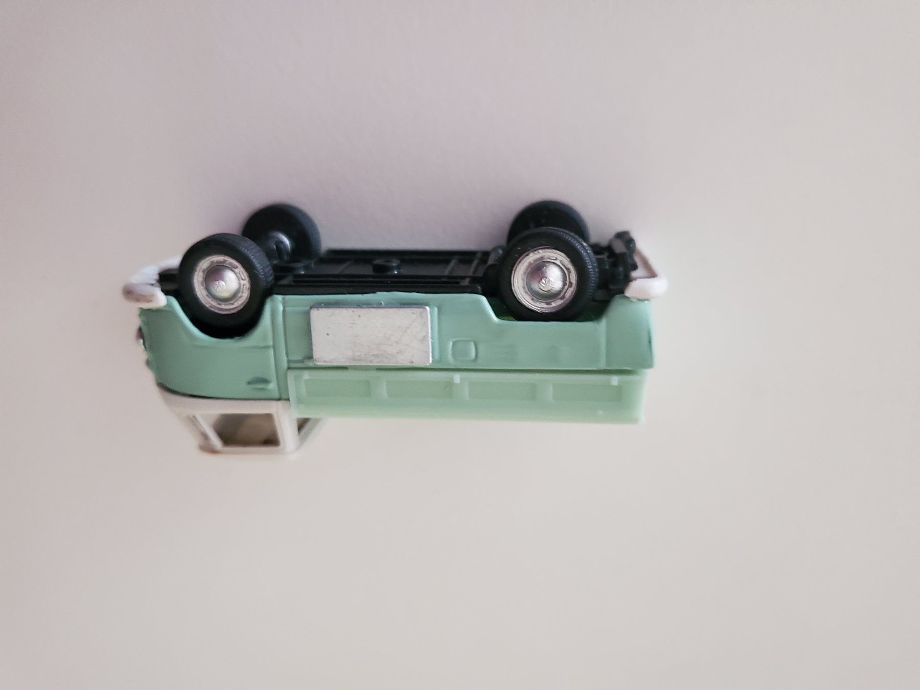 Volkswagen Modellini d'auto: VW Bus Pritsche Bicolor  als Magnet oder in Modellbau – Nuovo (secondo la descrizione) da Unterägeri venduto da 0alfa0 8